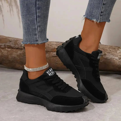 Reeve | Women's Retro Runner Sneakers Lace-Up Casual Athletic Shoes