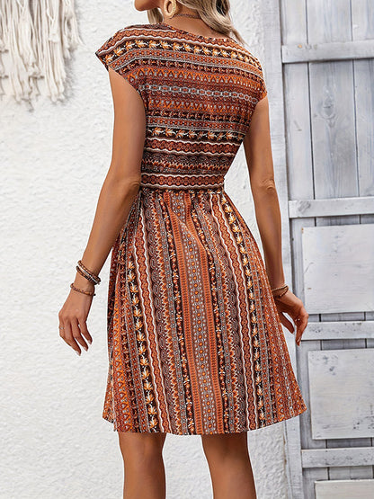 A-Linie Lockere Minikleider in Kontrastfarbe mit gebundener Taille und Rundhalsausschnitt 