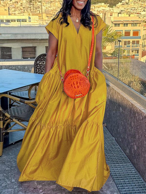 Robe longue ample à manches courtes et poches plissées, couleur unie, col en V fendu 