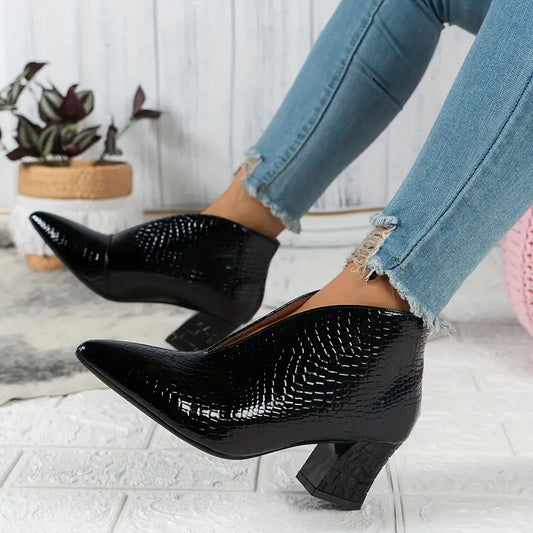 Luz™ | Women's Textured Ankle Boots with Curved Cut and Mid Block Heel