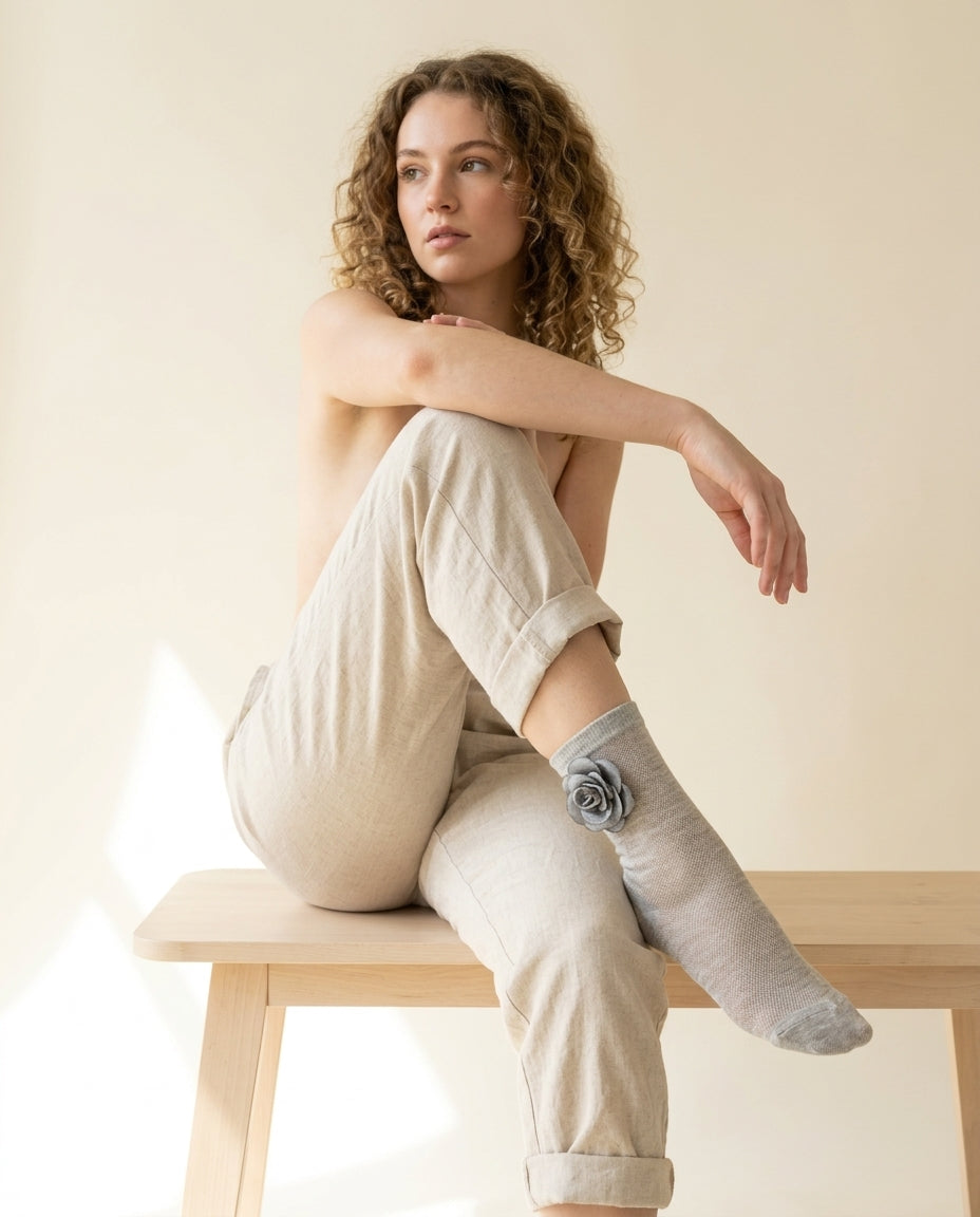 Sculpted Bloom Crew Socks