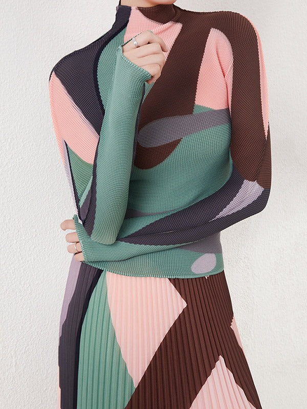 T-Shirts mit langen Ärmeln und kontrastfarbenem, plissiertem Stehkragen 