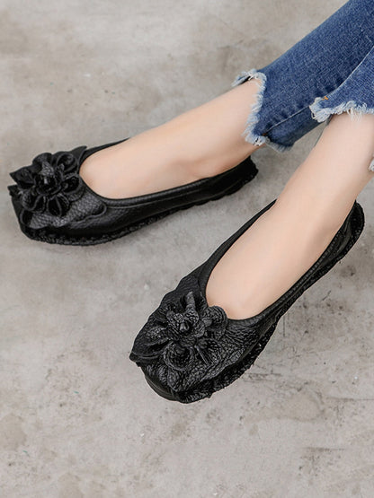 Closed Toe Three-Dimensional Flower Flats