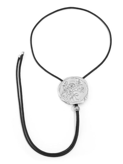 Colliers géométriques réglables et accessoires 