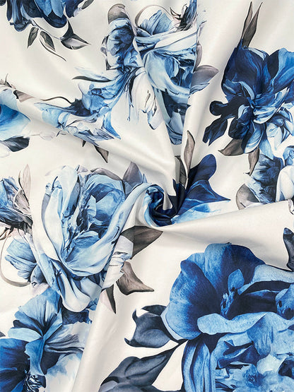 A-Line High Waisted Contrast Color Flower Print Pleated Halter-Neck Maxi Dresses