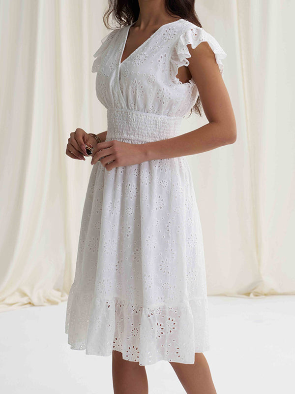 A-Line Loose Elasticity Hollow Pleated Solid Color V-Neck Mini Dresses