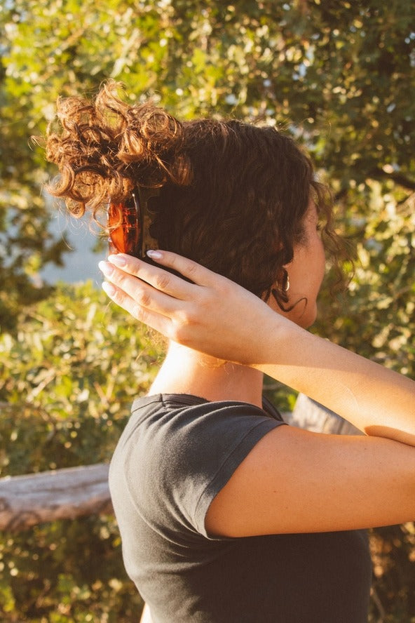 Oblong Cutout Claw Clip