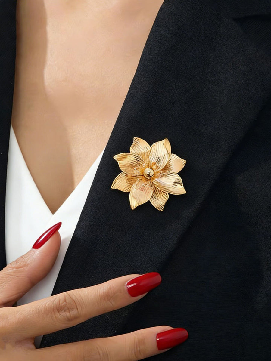 Solid Color Geometric Flower Shape Brooch Accessories