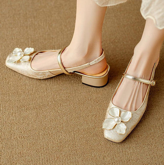 Isabeau | Women's Floral Mary Jane Pumps Block Heel Jacquard Strap