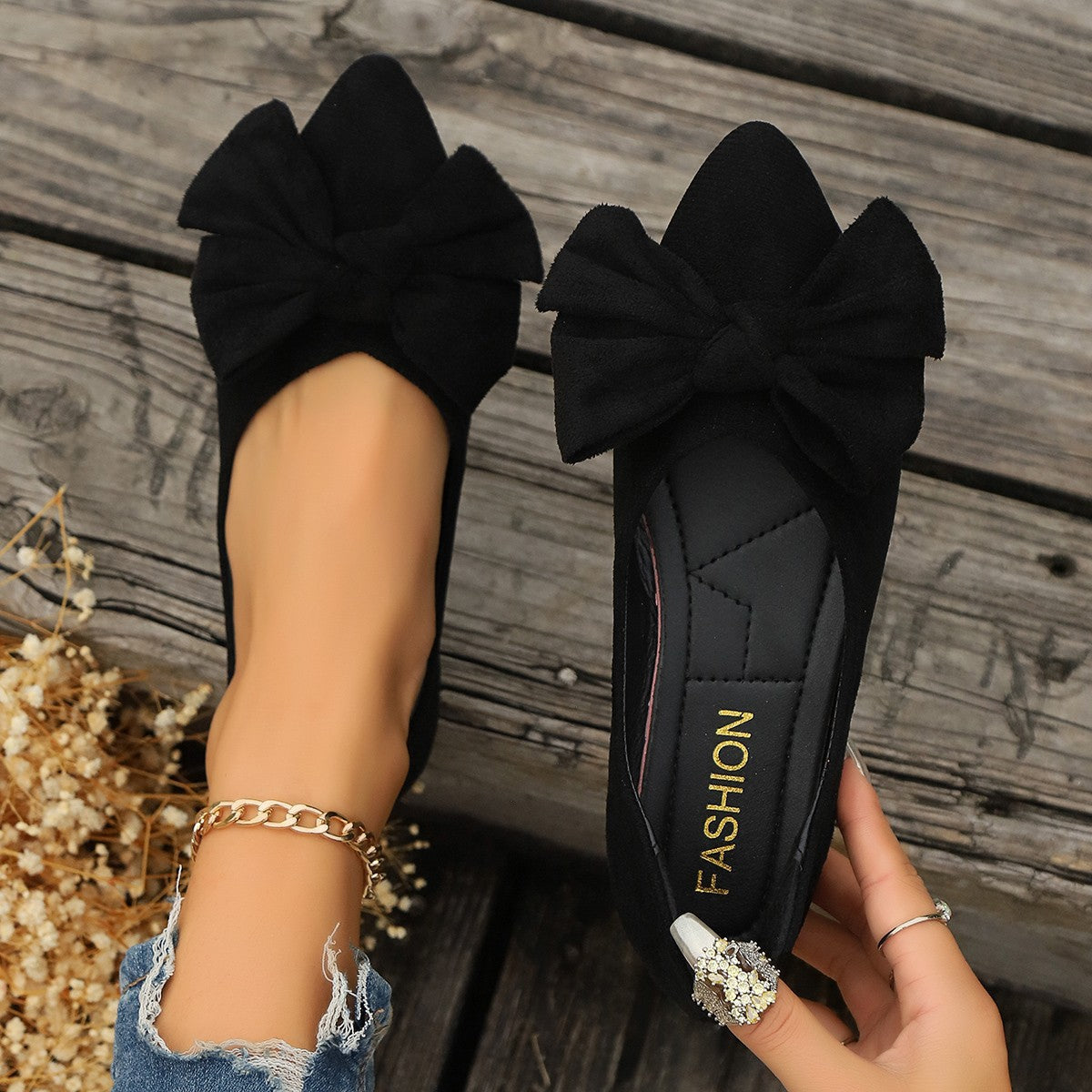 Lucinda | Women's Bow Detail Ballet Flats