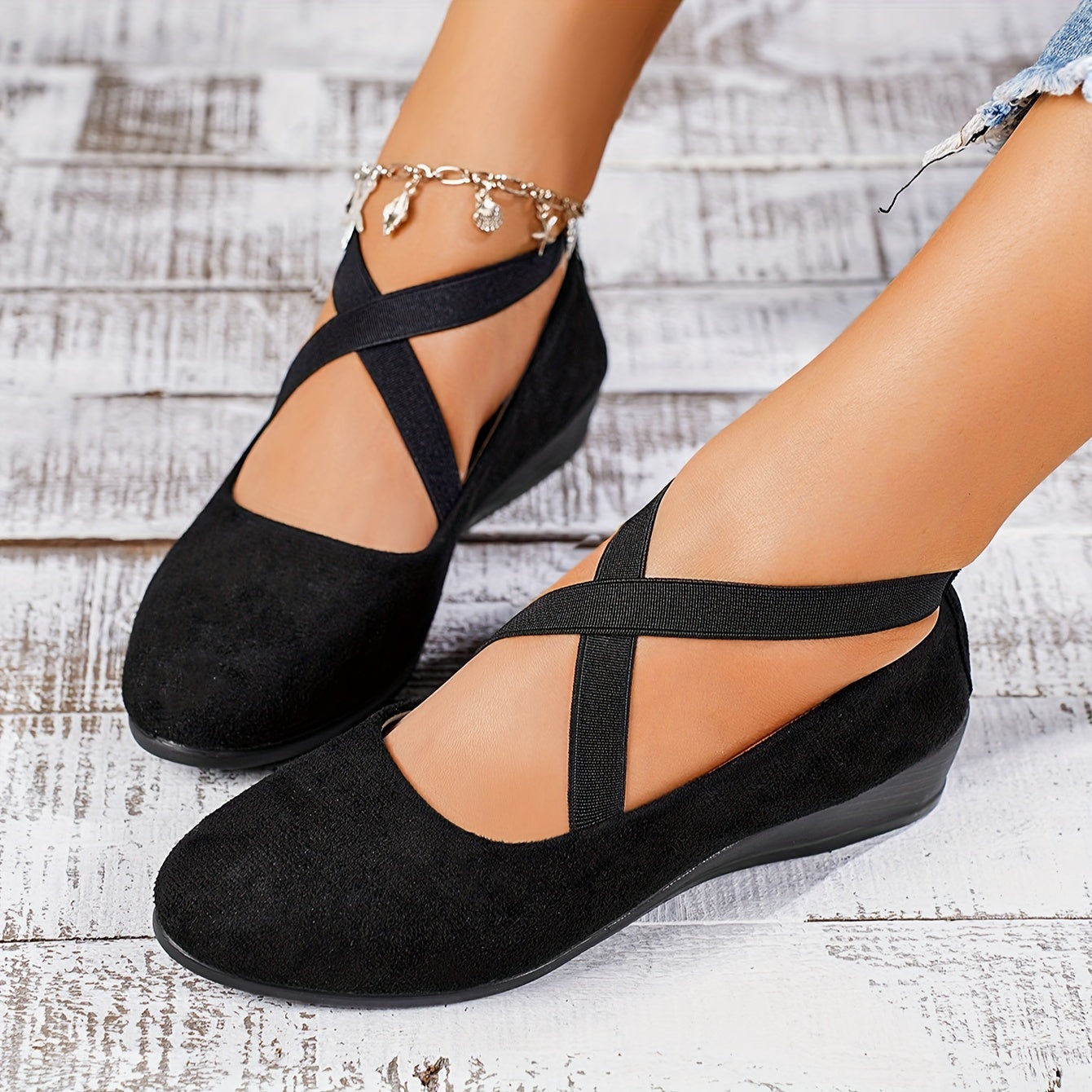 Luelle | Women's Crossover Strap Low Wedge Shoes