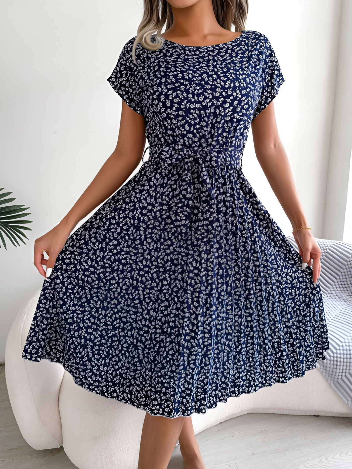 Jennifer™ | Flower Pleated Elegance Dress